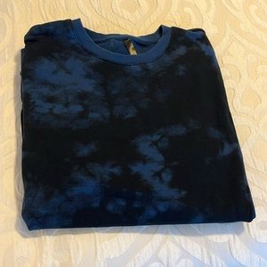 Fabletics Men’s Crew Neck Sweatshirt